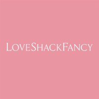 LoveShackFancy logo